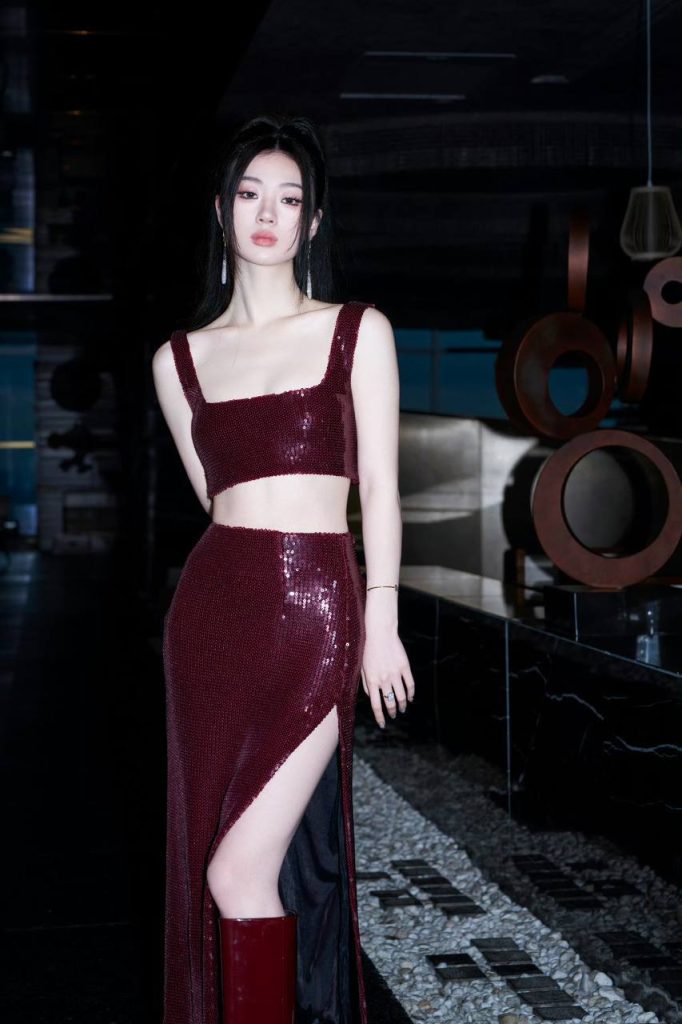 单依纯 原图去衣-脱衣论坛-社区-巨乳图库