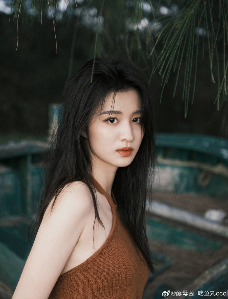 王楚然 原图去衣-脱衣论坛-社区-巨乳图库
