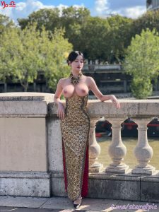 蓝盈莹 原图去衣-脱衣论坛-社区-巨乳图库