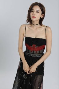 古力娜扎 原图去衣-脱衣论坛-社区-巨乳图库