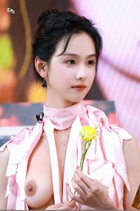 陈都灵 原图去衣-脱衣论坛-社区-巨乳图库