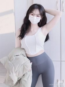 半口小希 原图去衣-脱衣论坛-社区-巨乳图库
