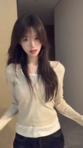 蓝羊羊不懒  原图去衣-脱衣论坛-社区-巨乳图库