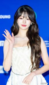 张元英   原图去衣-脱衣论坛-社区-巨乳图库