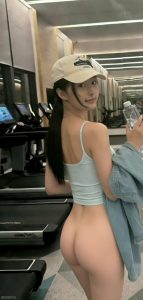 裴佳欣 原图去衣 3-脱衣论坛-社区-巨乳图库